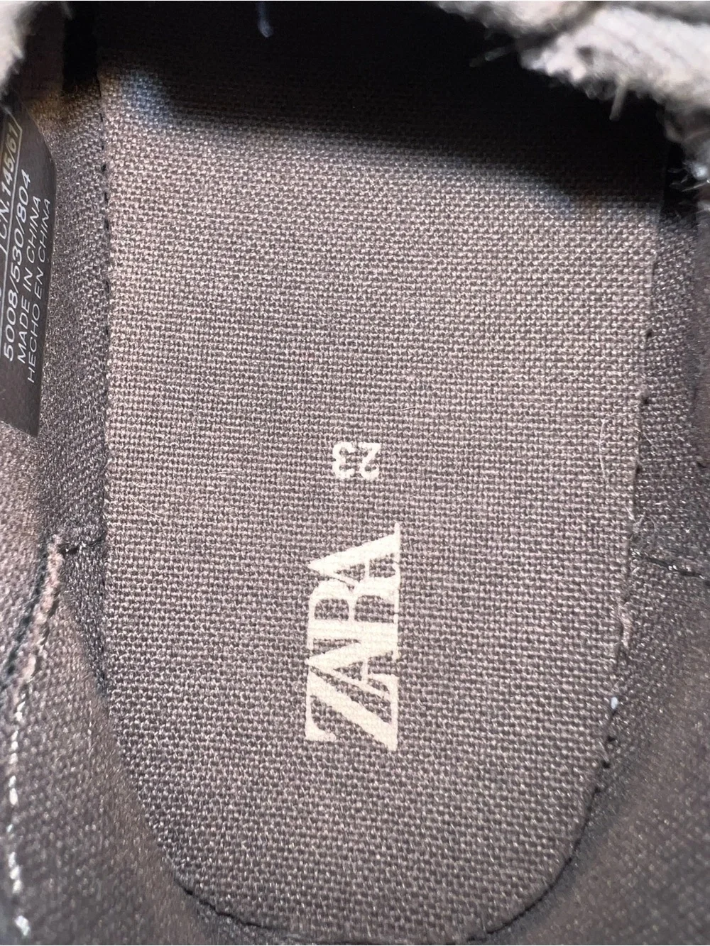 Zara Kids Dark Grey Suede Mary Jane T-Strap Shoes Flexible Sole Size Eur 24